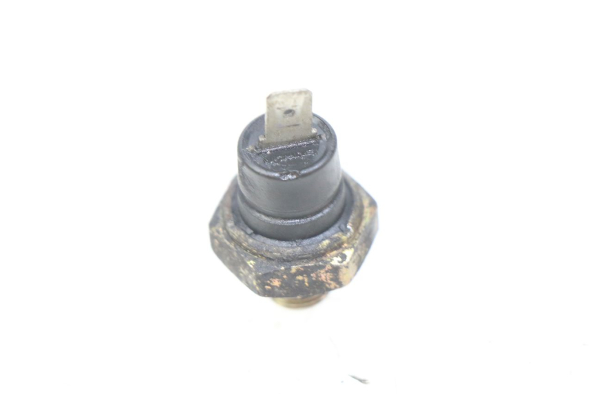 photo de OIL PRESSURE SENSOR PIAGGIO VESPA LX 125 (2005 - 2010) - Component detail