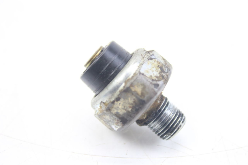 photo de OIL PRESSURE SENSOR HONDA VFR FI RC46 800 (1998 - 2001) - Component detail