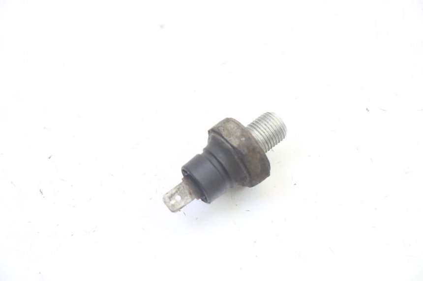 photo de OIL PRESSURE SENSOR PIAGGIO XEVO - X EVO 125 (2007 - 2017) - Component detail