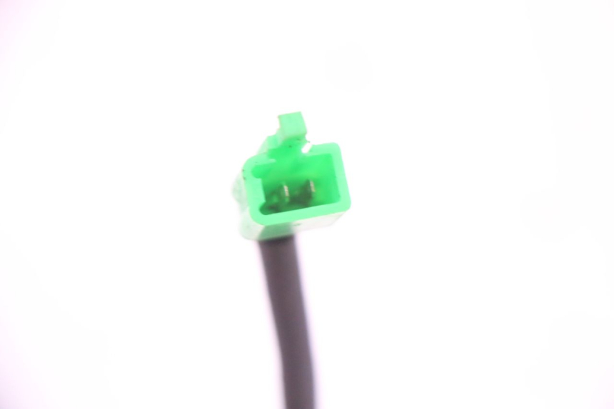 photo de ENGINE TEMPERATURE SENSOR SYM FIDDLE 3 III 50 (2014 - 2020) - Technical close-up