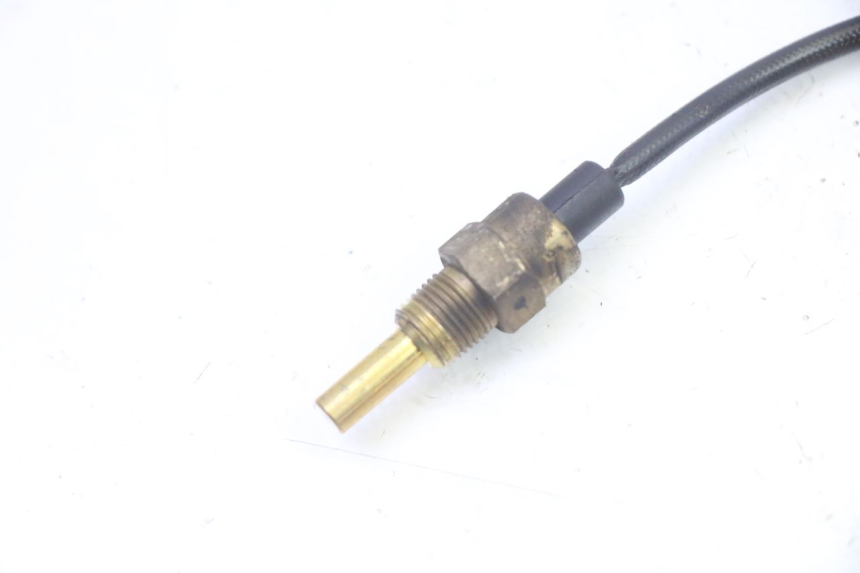 photo de ENGINE TEMPERATURE SENSOR KYMCO LIKE 4T 50 (2019 - 2025) - Zoom on usage condition
