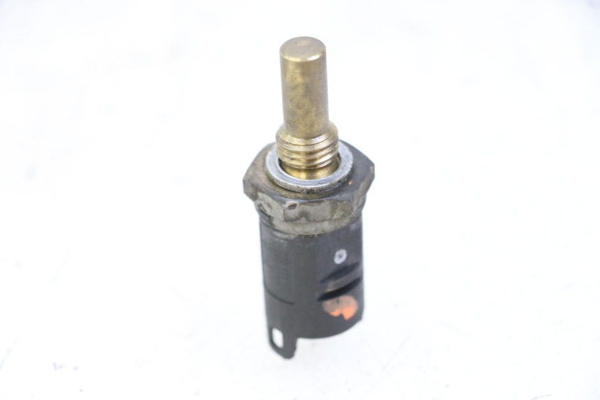 photo de WATER TEMPERATURE SENSOR BMW C1 125 (2000 - 2003) - Alternative perspective