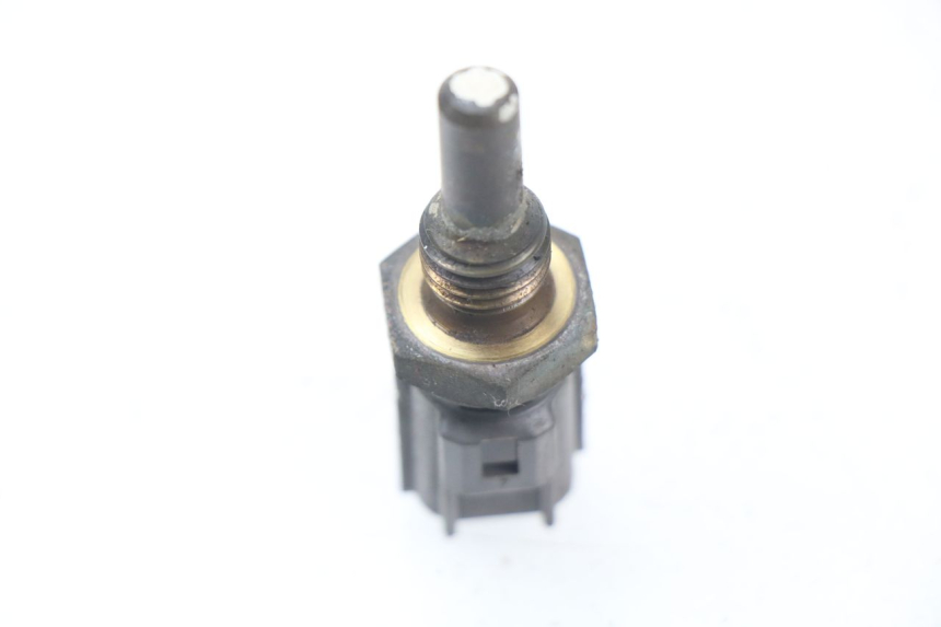 photo de WATER TEMPERATURE SENSOR SUZUKI BURGMAN 125 (2007 - 2014) - Component detail