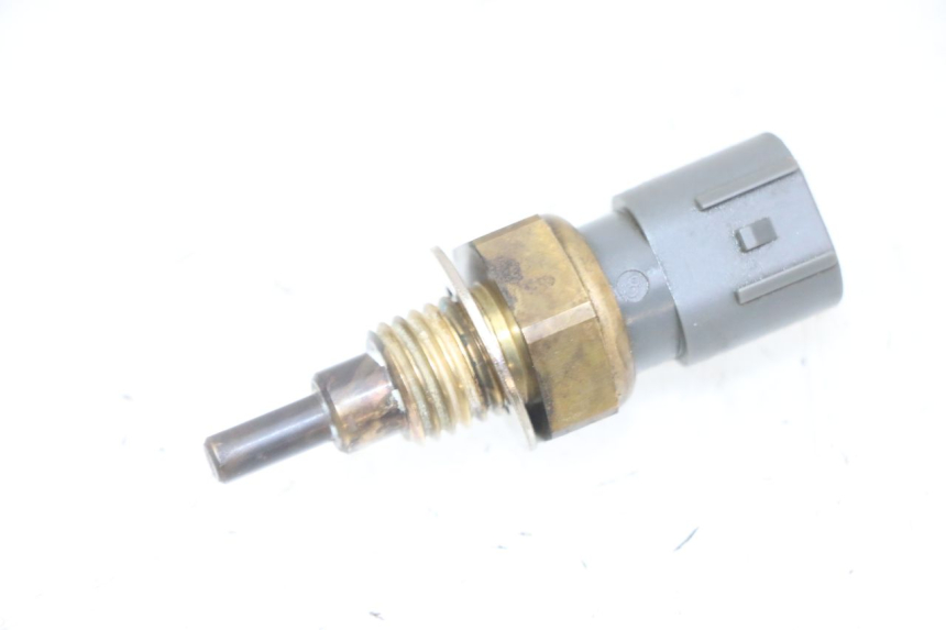 photo de WATER TEMPERATURE SENSOR HONDA CB R 1000 (2018 - 2023) - Main view