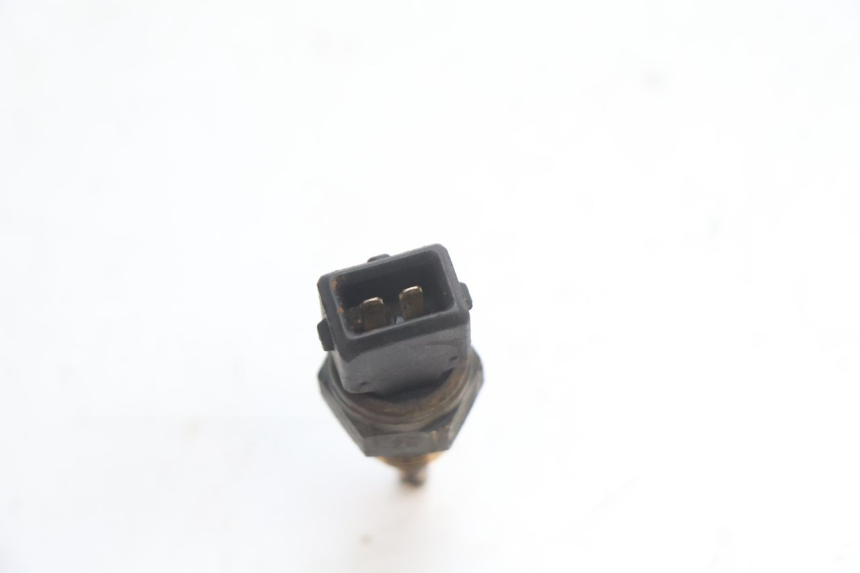 photo de WATER TEMPERATURE SENSOR HM HONDA CRM DERAPAGE RR 50 (2006 - 2017) - Alternative perspective