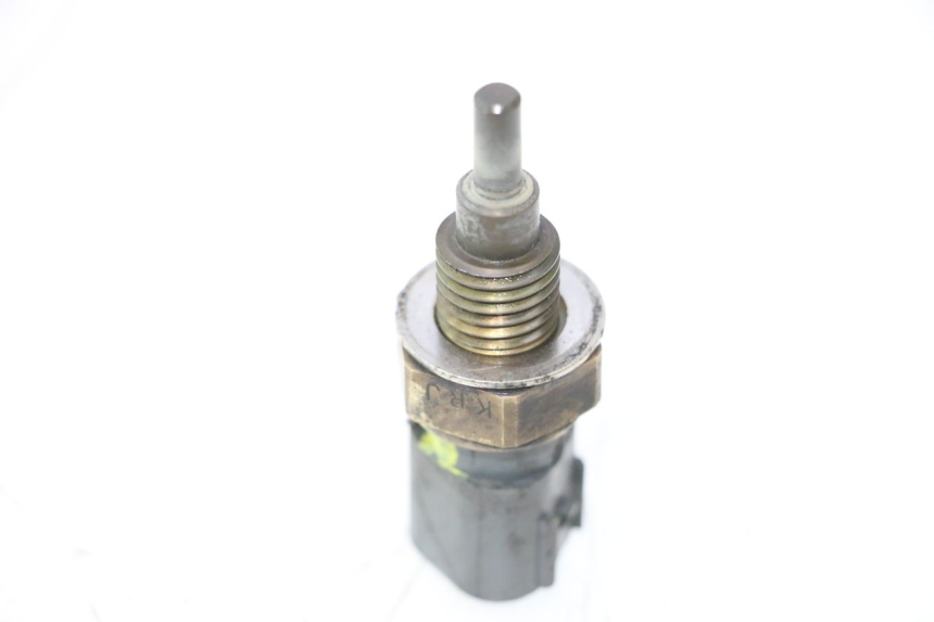 photo de WATER TEMPERATURE SENSOR HONDA FES PANTHEON 125 (2003 - 2007) - Component detail