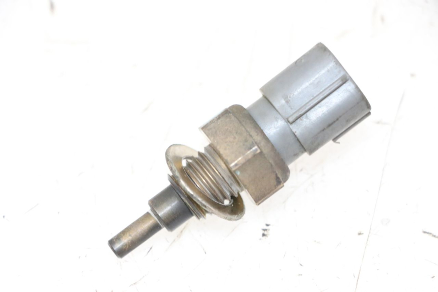 photo de WATER TEMPERATURE SENSOR HONDA FES S-WING SWING ABS 125 (2007 - 2015) - Main view