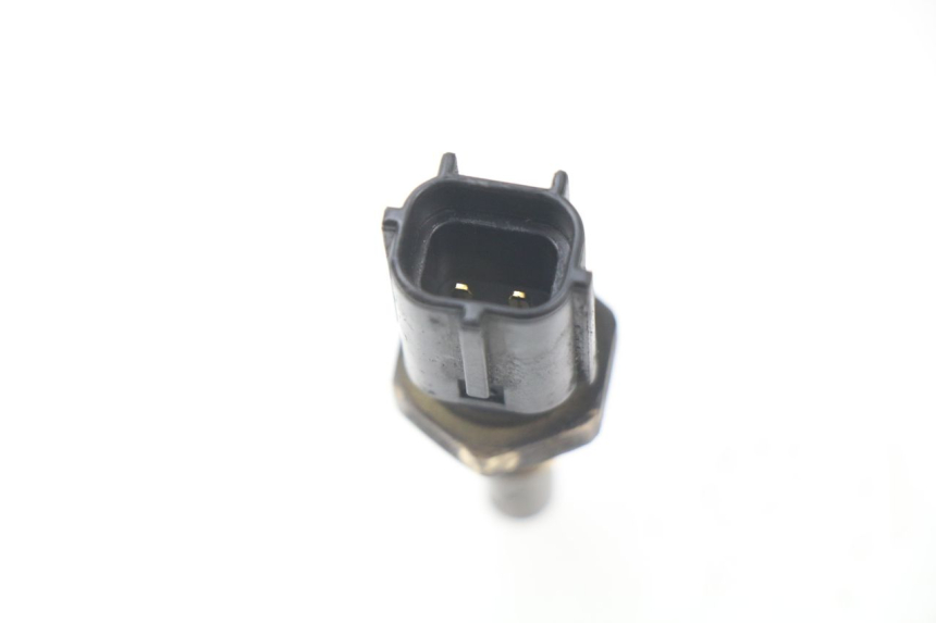 photo de WATER TEMPERATURE SENSOR YAMAHA FJR ABS 1300 (2006 - 2012) - Component detail