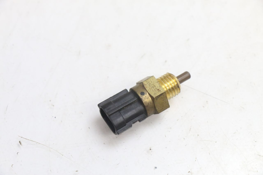 photo de WATER TEMPERATURE SENSOR YAMAHA FJR 1300 (2001 - 2005) - Component detail