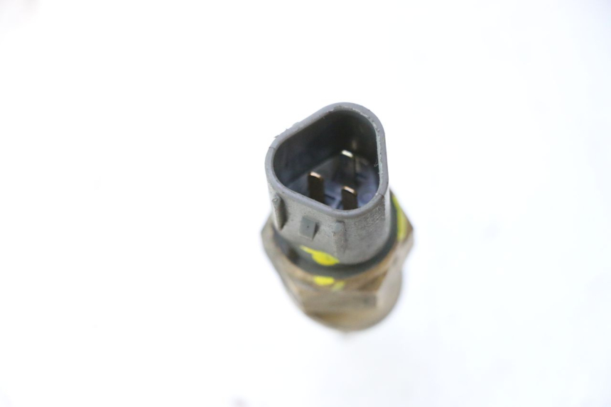 photo de WATER TEMPERATURE SENSOR HONDA FJS SILVER WING SILVERWING 400 (2005 - 2008) - Zoom on usage condition