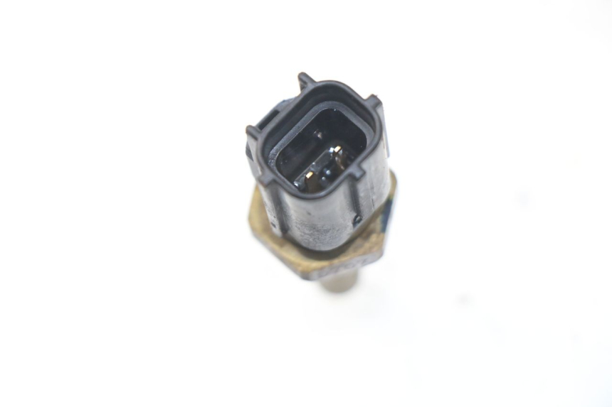 photo de WATER TEMPERATURE SENSOR YAMAHA FZ8 800 (2010 - 2016) - Component detail