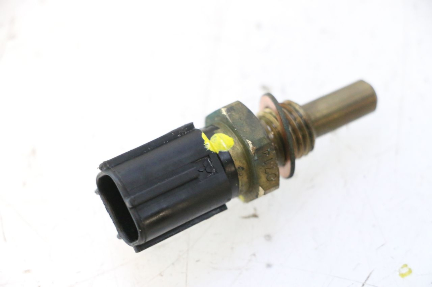 photo de WATER TEMPERATURE SENSOR YAMAHA FZ8 800 (2010 - 2016) - Component detail