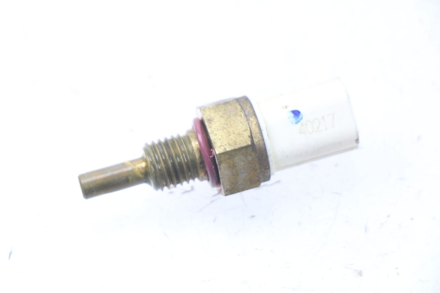 photo de WATER TEMPERATURE SENSOR SYM GTS EFI ABS 125 (2012 - 2016) - Main view