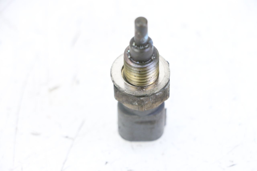 photo de WATER TEMPERATURE SENSOR HONDA PES PS I 125 (2006 - 2012) - Zoom on usage condition