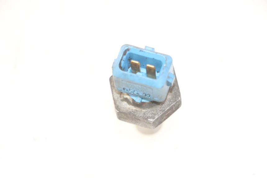 photo de WATER TEMPERATURE SENSOR PIAGGIO MP3 LT 300 (2010 - 2016) - Alternative perspective