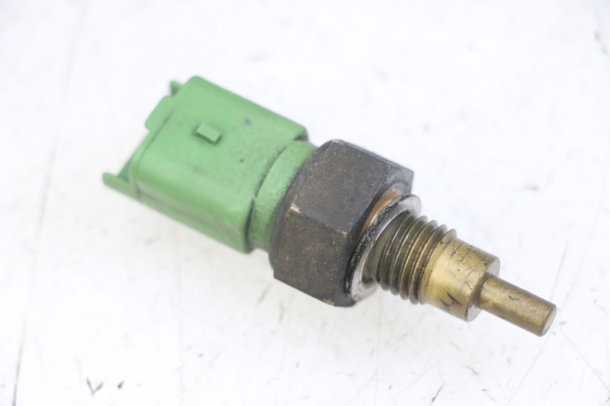 photo de WATER TEMPERATURE SENSOR PIAGGIO MP3 LT 400 (2007 - 2012) - Main view