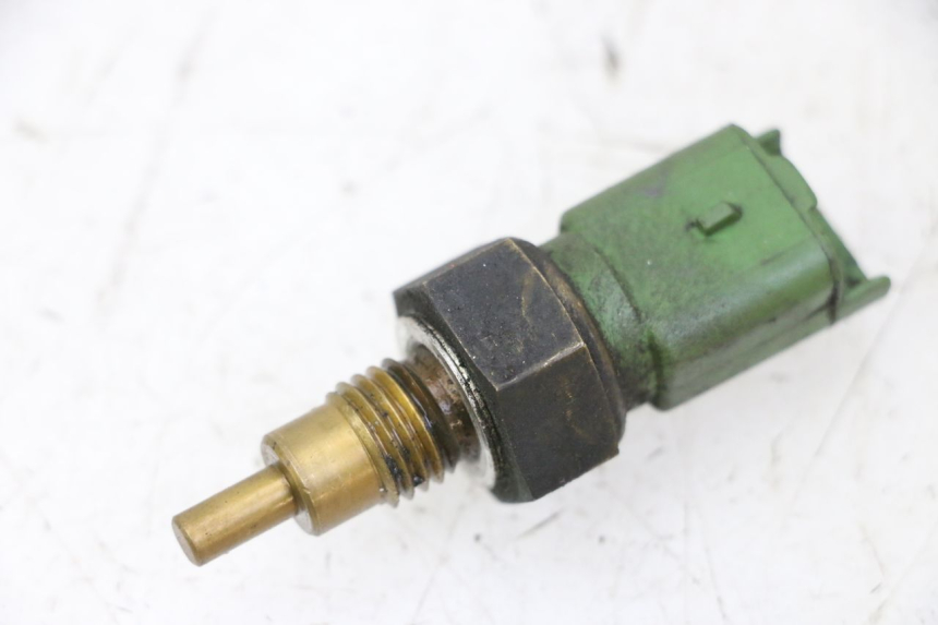 photo de WATER TEMPERATURE SENSOR PIAGGIO MP3 RL 250 (2006 - 2010) - Main view