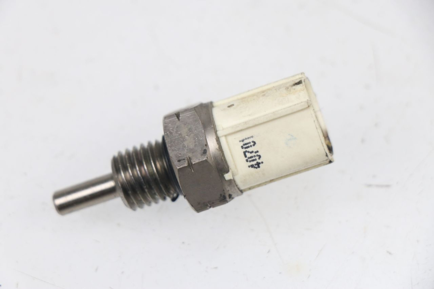 photo de WATER TEMPERATURE SENSOR HONDA NPS ZOOMER 50 (2004 - 2013) - Main view