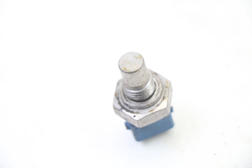 photo de WATER TEMPERATURE SENSOR APRILIA SR 2T 50 (2018 - 2022) - Alternative perspective