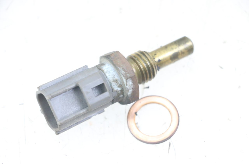 photo de WATER TEMPERATURE SENSOR YAMAHA TDM ABS 900 (2002 - 2014) - Component detail