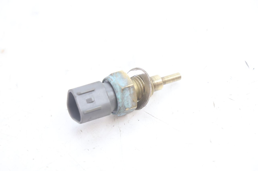 photo de WATER TEMPERATURE SENSOR HONDA VFR FI RC46 800 (1998 - 2001) - Component detail