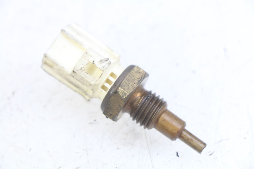 photo de WATER TEMPERATURE SENSOR YAMAHA XMAX X-MAX 125 (2006 - 2009) - Main view