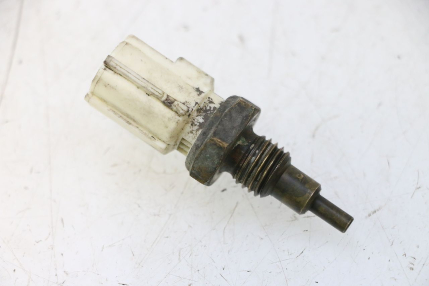 photo de WATER TEMPERATURE SENSOR YAMAHA XMAX X-MAX 125 (2006 - 2009) - Main view