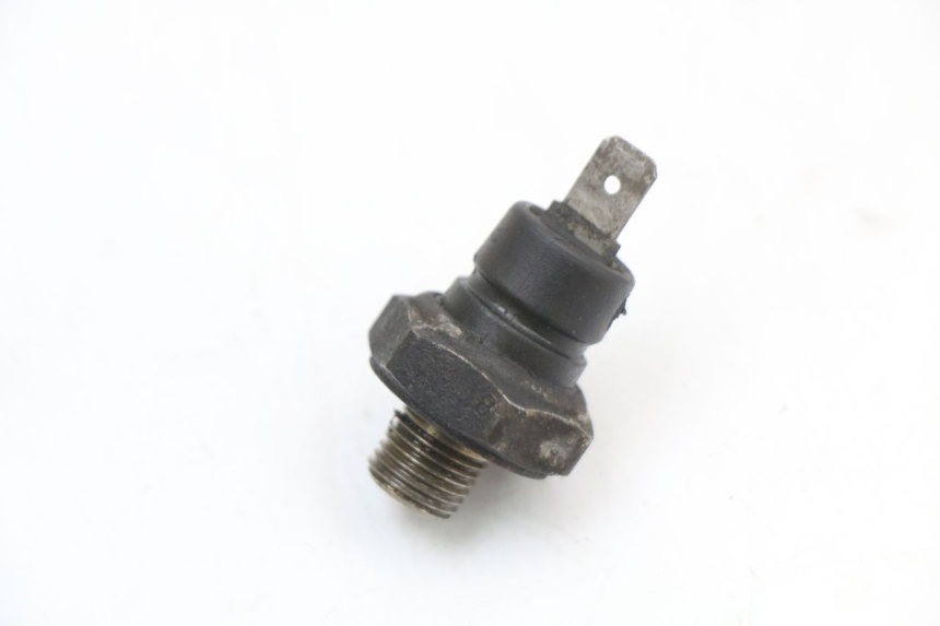 photo de WATER TEMPERATURE SENSOR PIAGGIO X9 125 (2000 - 2003) - Component detail