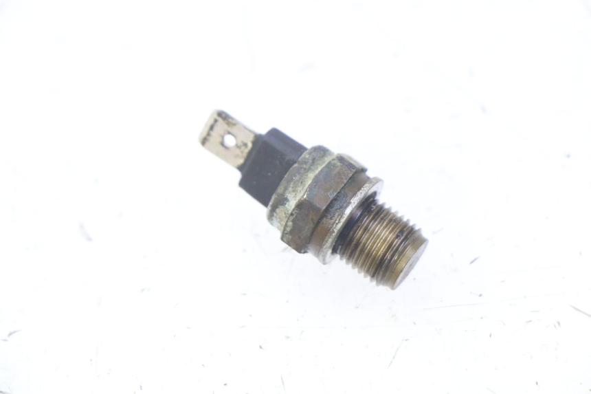 photo de WATER TEMPERATURE SENSOR PIAGGIO XEVO - X EVO 125 (2007 - 2017) - Component detail