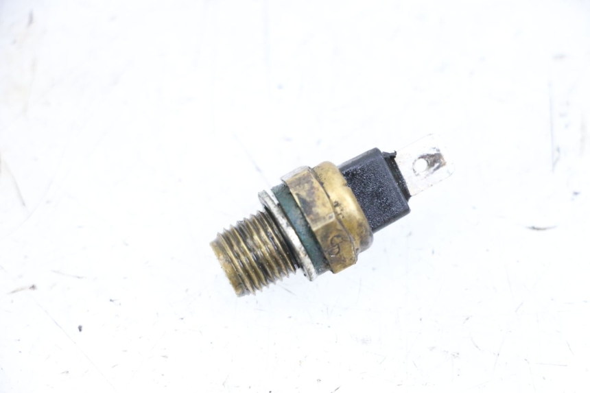 photo de WATER TEMPERATURE SENSOR PIAGGIO XEVO - X EVO 125 (2007 - 2017) - Main view