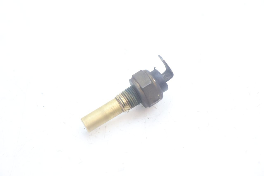 photo de WATER TEMPERATURE SENSOR YAMAHA YP MAJESTY 125 (2002 - 2006) - Component detail