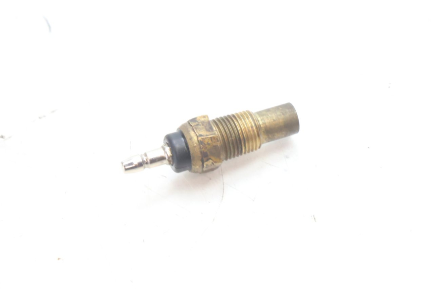photo de WATER TEMPERATURE SENSOR KAWASAKI ZZR 600 (1995 - 2004) - Zoom on usage condition