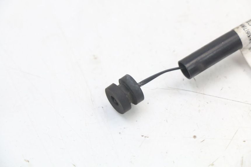 photo de OUTSIDE TEMPERATURE SENSOR KYMCO X-TOWN XTOWN 125 (2016 - 2021) - Component detail