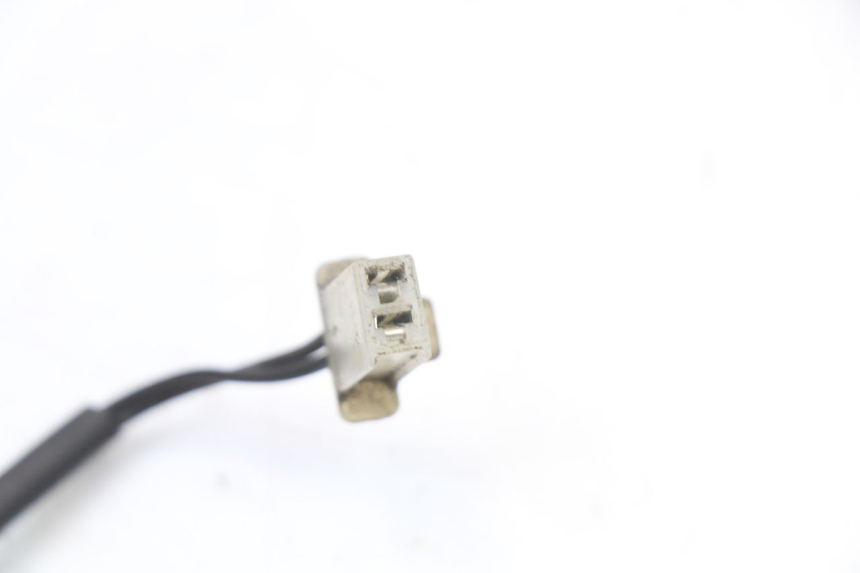 photo de OUTDOOR TEMPERATURE SENSOR PIAGGIO MP3 500 (2011 - 2015) - Alternative perspective