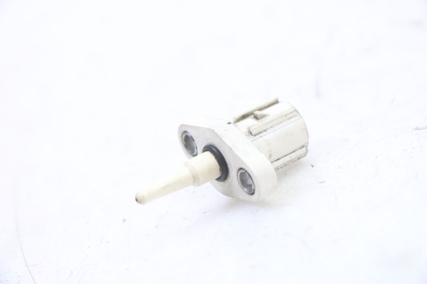 photo de OUTDOOR TEMPERATURE SENSOR HONDA NTV DEAUVILLE ABS 700 (2007 - 2016) - Component detail