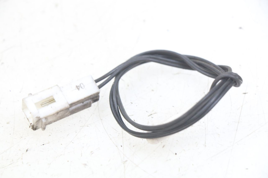 photo de OUTSIDE TEMPERATURE SENSOR PEUGEOT SATELIS 125 (2010 - 2012) - Zoom on usage condition