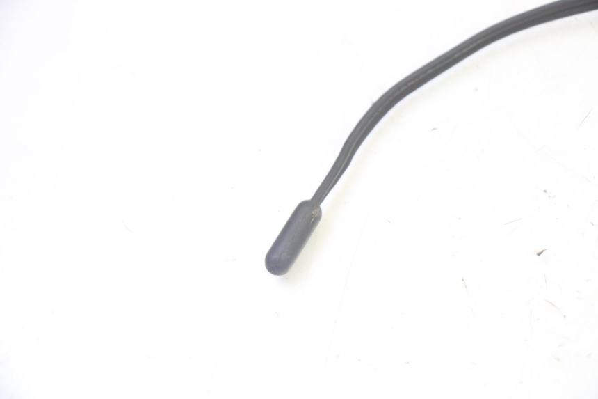 photo de OUTDOOR TEMPERATURE SENSOR YAMAHA X-CITY XCITY 125 (2007 - 2013) - Component detail