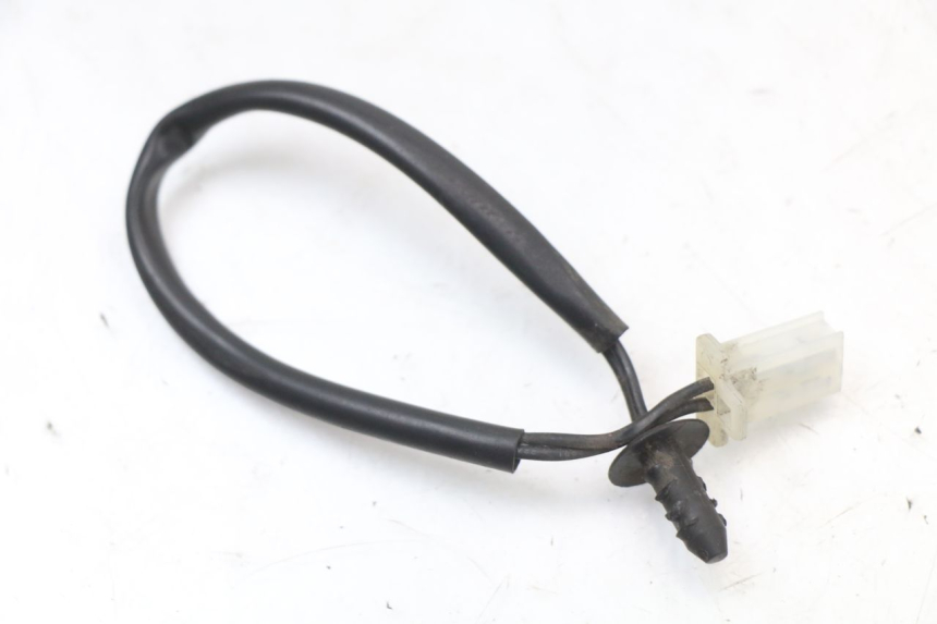 photo de OUTSIDE TEMPERATURE SENSOR PIAGGIO XEVO - X EVO 125 (2007 - 2017) - Component detail