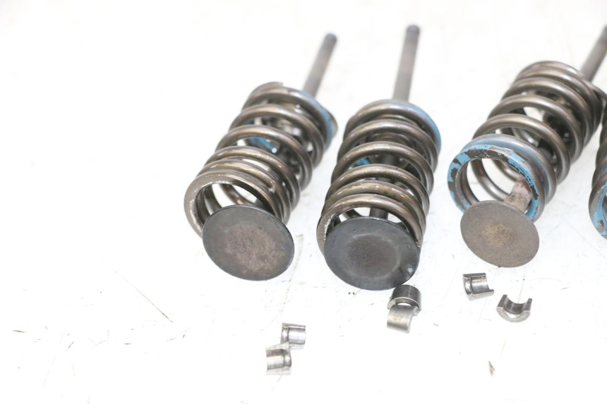 photo de ENGINE VALVE SUZUKI BURGMAN 125 (2007 - 2014) - Component detail