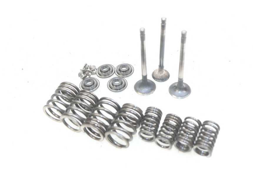 photo de VALVE HONDA CM 125 (1983 - 2003) - Component detail