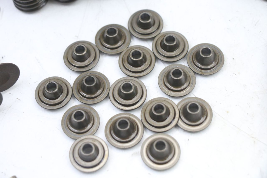 photo de ENGINE VALVE YAMAHA FZ6 FAZER S2 600 (2007 - 2011) - Component zoom