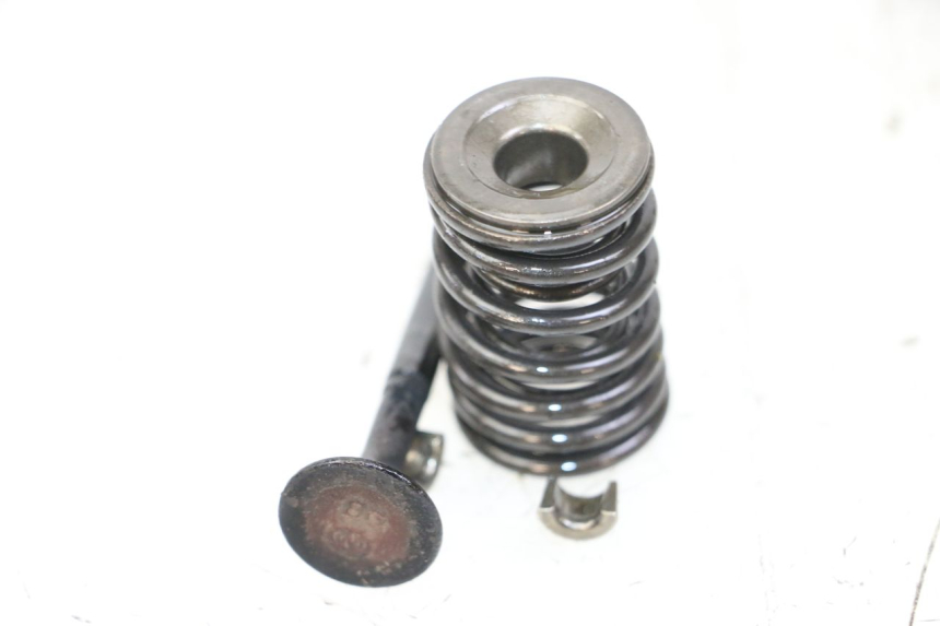 photo de ENGINE VALVE KYMCO AGILITY 4T 50 (2018 - 2022) - Component detail