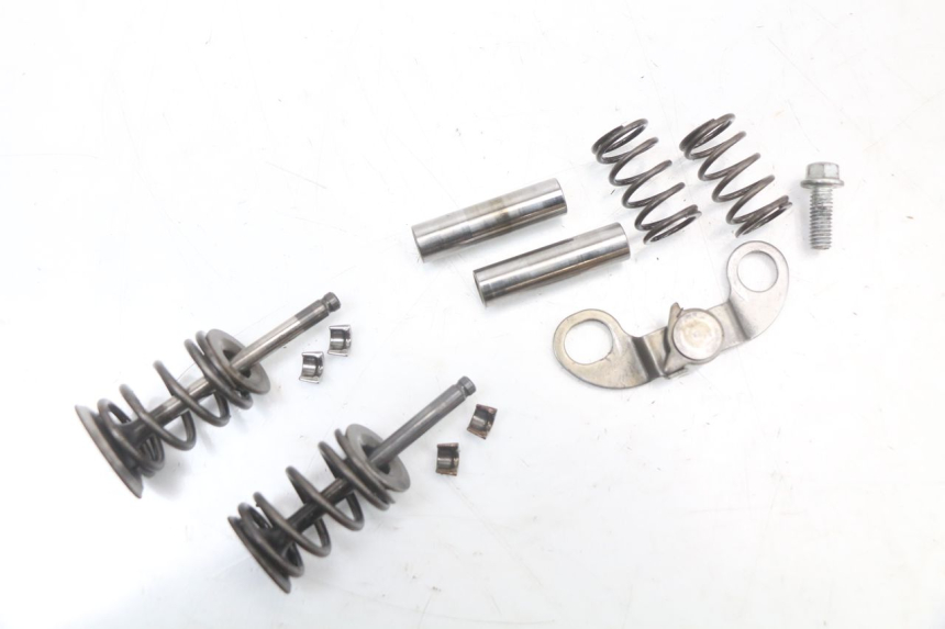 photo de ENGINE VALVE APOLLO RFZ 140 - Component detail