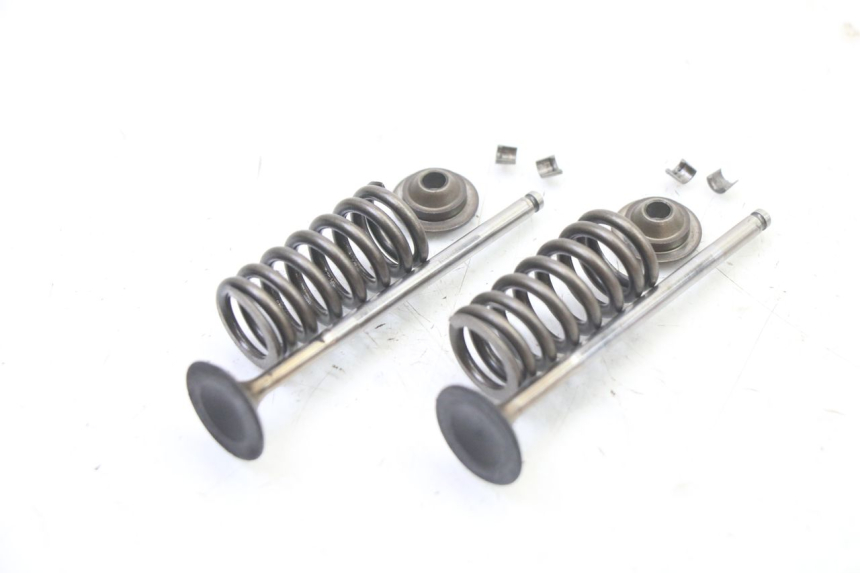 photo de ENGINE VALVE PEUGEOT SATELIS 125 (2013 - 2018) - Product overview