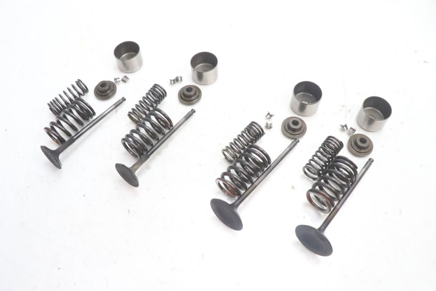 photo de ENGINE VALVE SUZUKI SV S 650 (2003 - 2009) - Main view