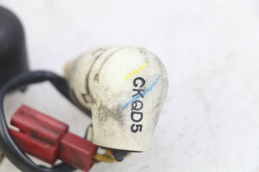 photo de AUTOMATIC STARTER SUZUKI BURGMAN 650 (2002 - 2004) - Technical close-up