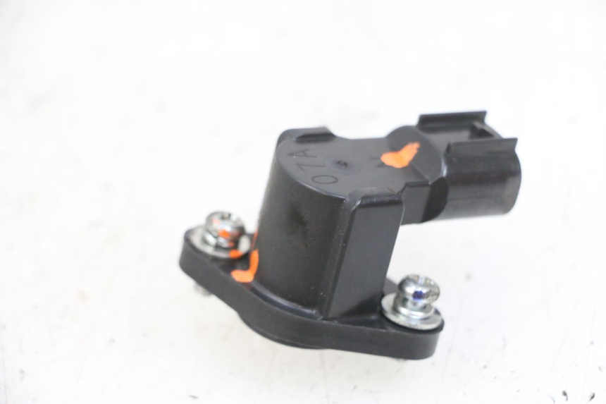 photo de AUTOMATIC CHOKE PEUGEOT KISBEE 4T 50 (2018 - 2022) - Alternative perspective