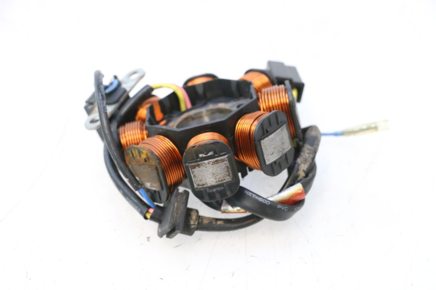 photo de STATOR KYMCO AGILITY FR 2T 50 (2012 - 2017) - Fixing points details