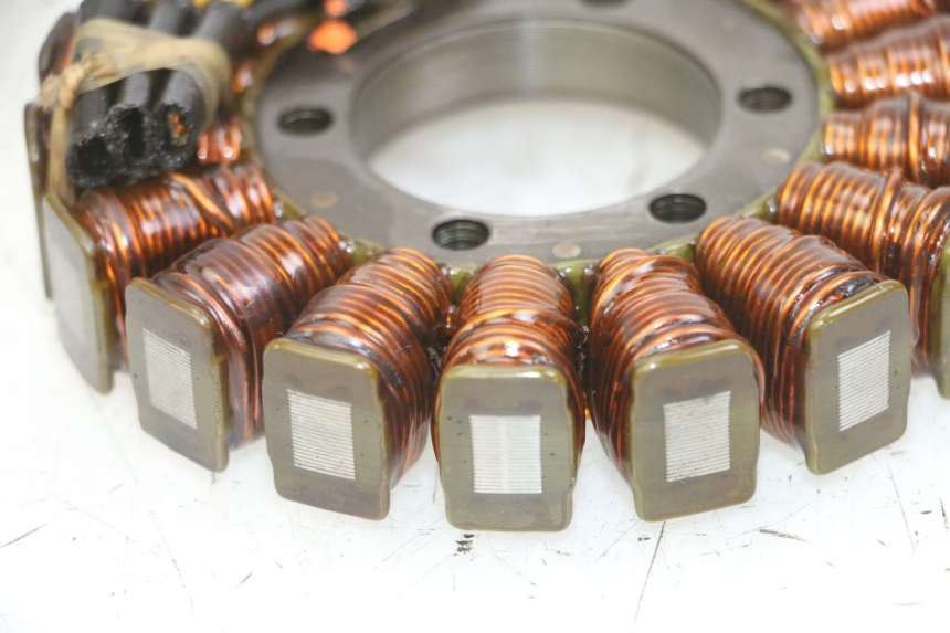 photo de STATOR HONDA CB R 1000 (2018 - 2023) - Checked used part