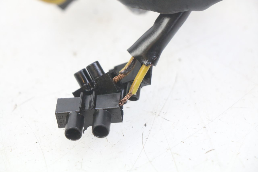 photo de STATOR HONDA CBF 500 (2004 - 2007) - Alternative perspective